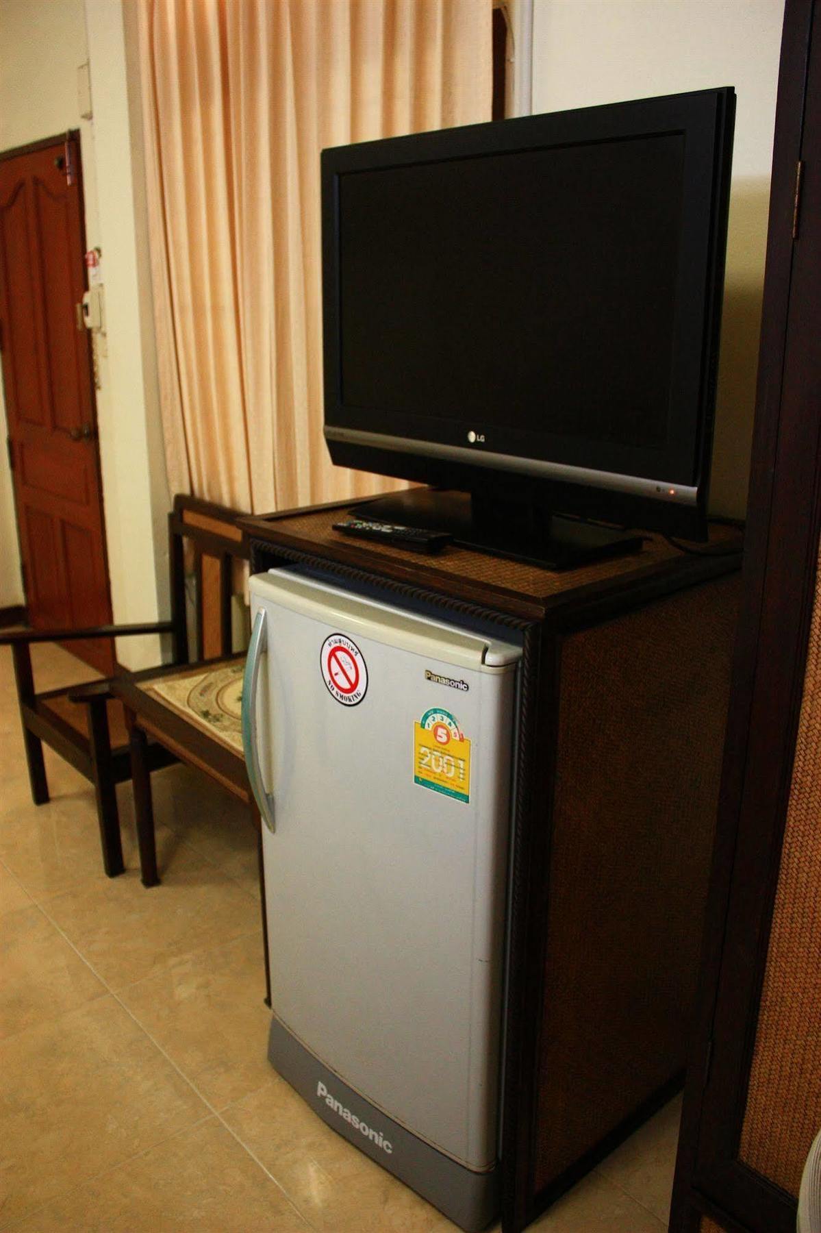โรงแรมตีฆ้อง - Tri Gong Hotel Chiang Mai Exterior foto